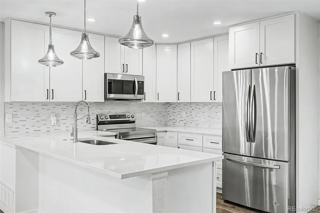 995 W Nolte Drive Colorado Springs CO 80916