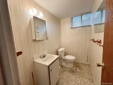 1489 S Carr Street Lakewood CO 80232