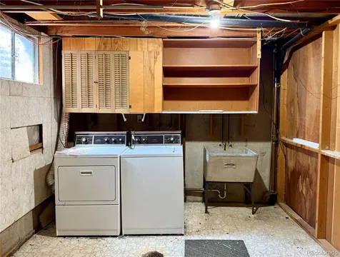1489 S Carr Street Lakewood CO 80232