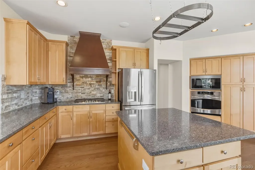 2528 Willow Glen Drive Colorado Springs CO 80920