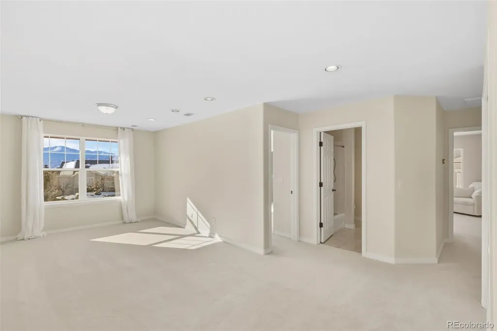 2528 Willow Glen Drive Colorado Springs CO 80920