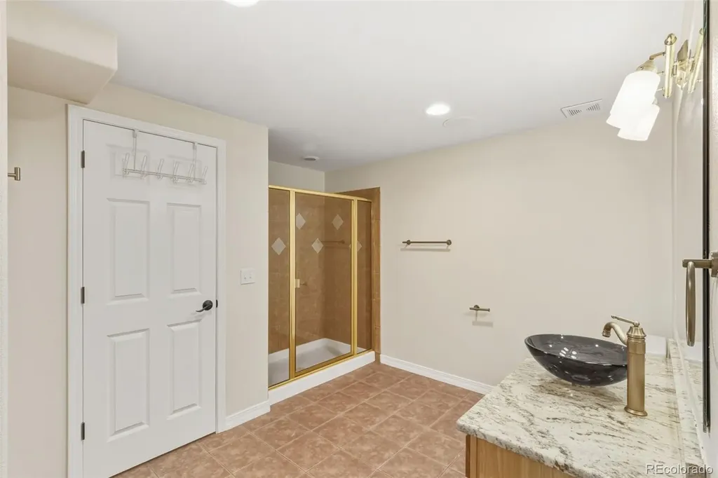 2528 Willow Glen Drive Colorado Springs CO 80920
