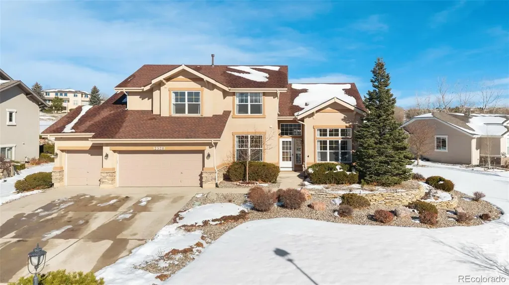 2528 Willow Glen Drive Colorado Springs CO 80920