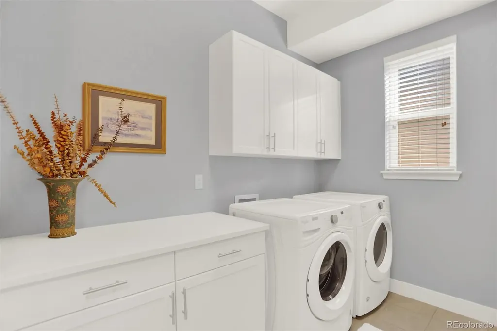 31 S Oneida Court Denver CO 80230
