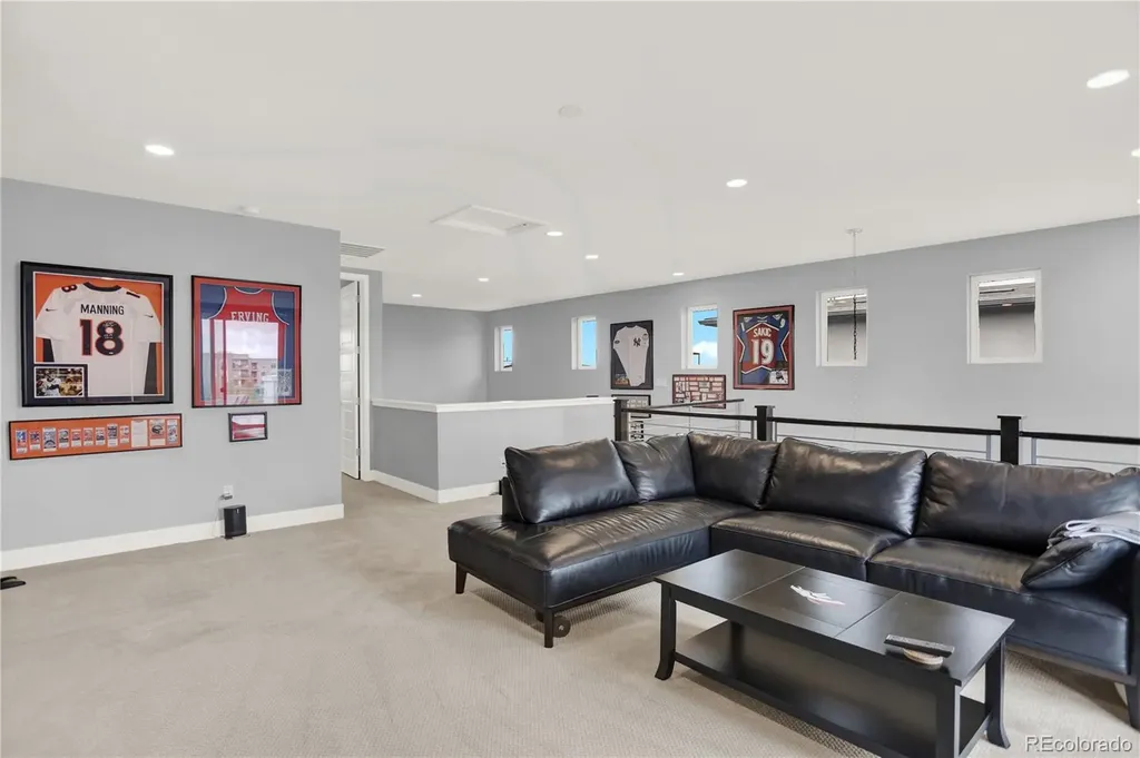31 S Oneida Court Denver CO 80230