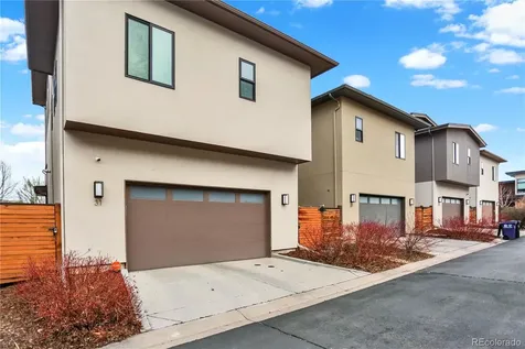 31 S Oneida Court Denver CO 80230