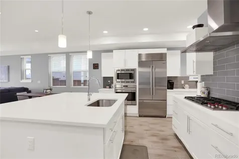 31 S Oneida Court Denver CO 80230