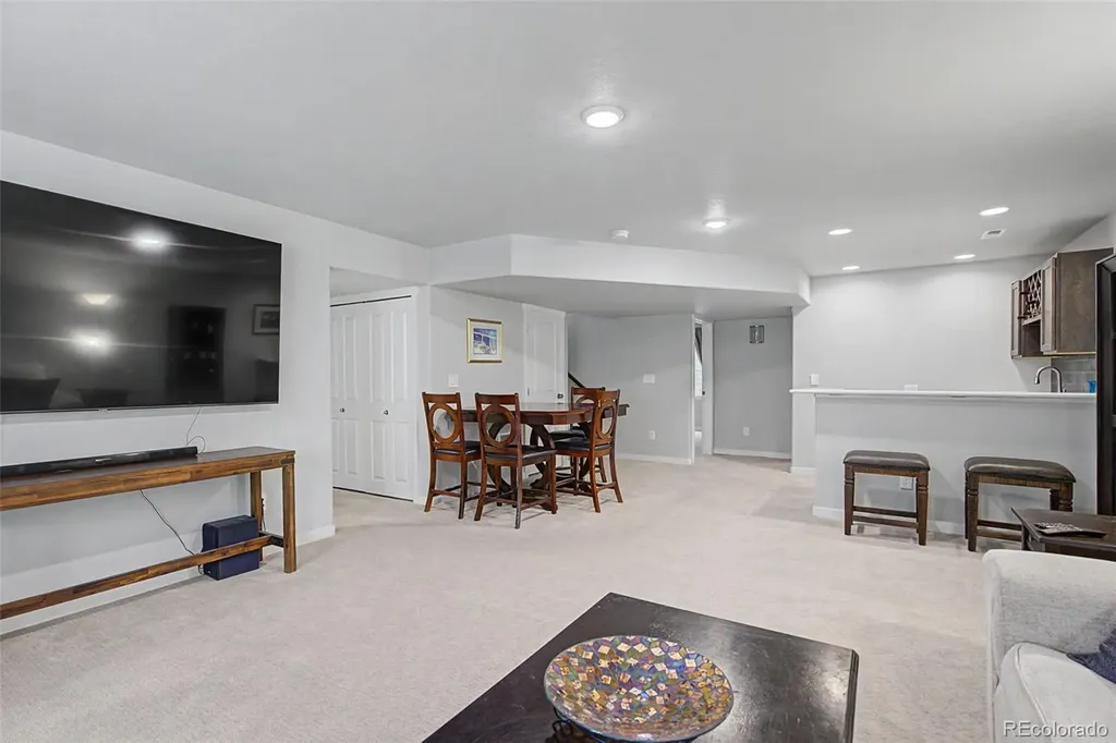 1067 Parkline Lane Monument CO 80132