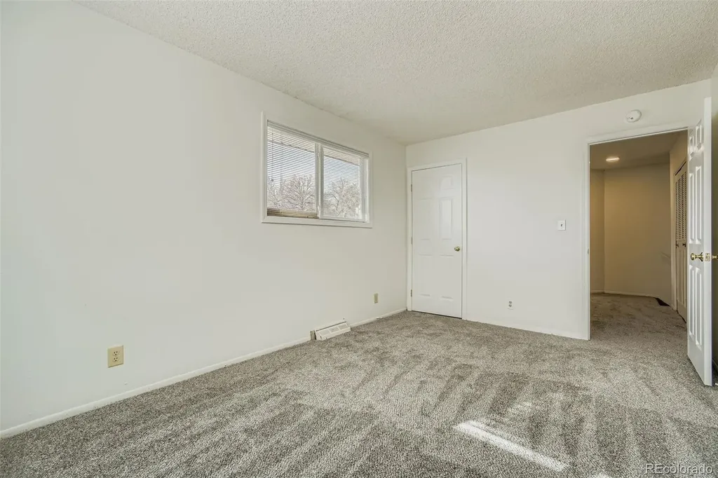 9864 Orangewood Drive Denver CO 80260