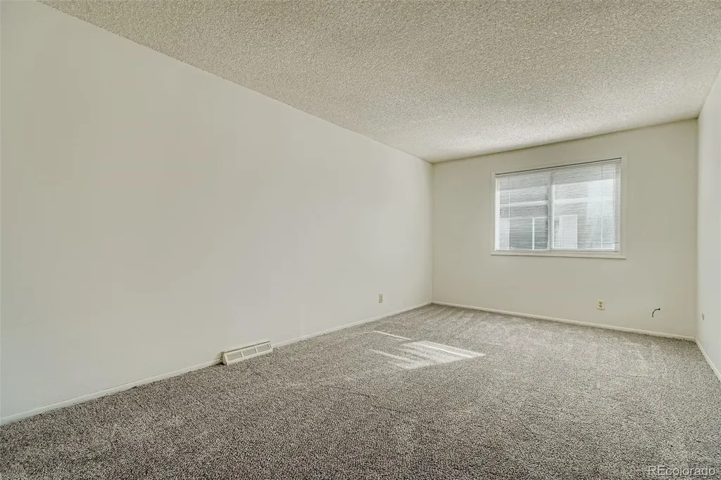 9864 Orangewood Drive Denver CO 80260