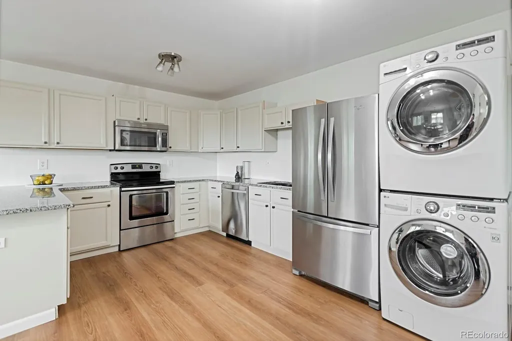 9537 Grandview Avenue Arvada CO 80002