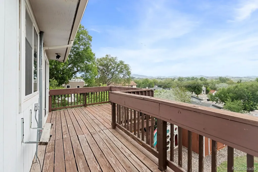 9537 Grandview Avenue Arvada CO 80002
