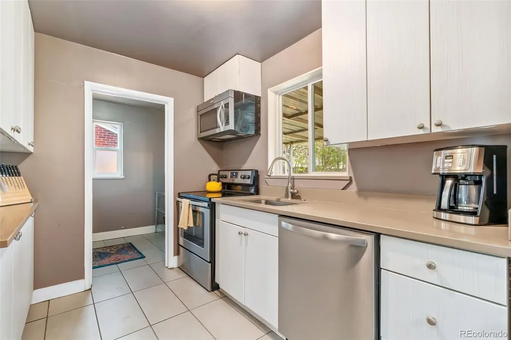 1155 Kearney Street Denver CO 80220