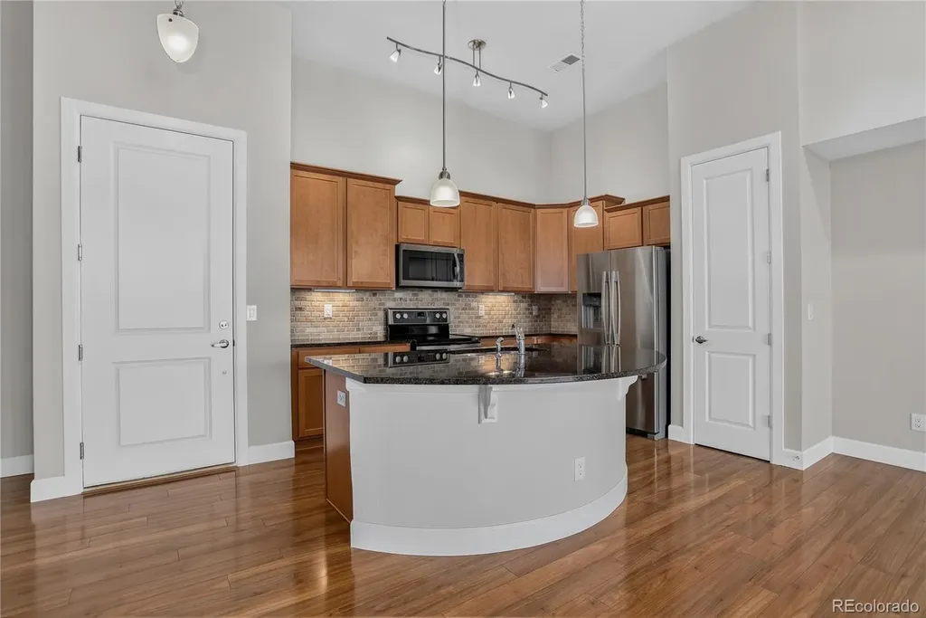 301 Inverness Way Englewood CO 80112