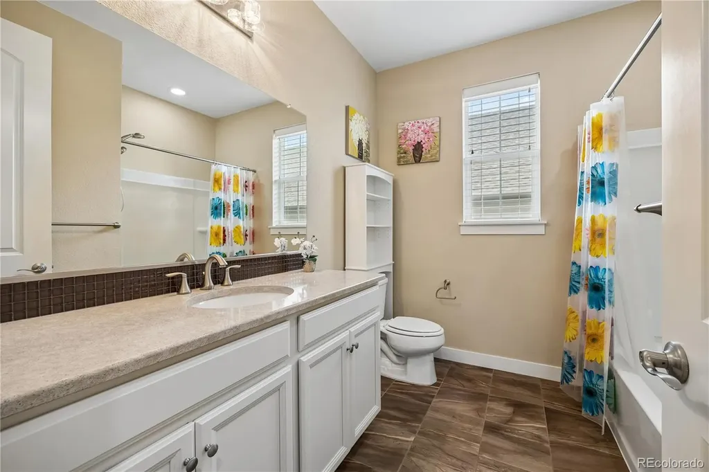 24347 E Long Drive Aurora CO 80016