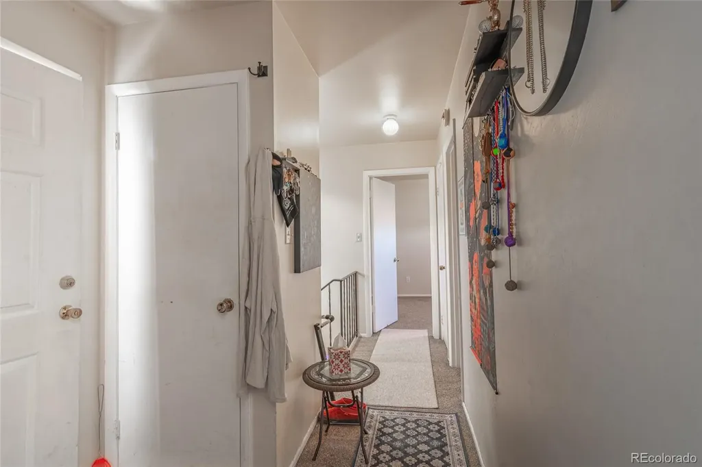 6727 Dale Road Colorado Springs CO 80915
