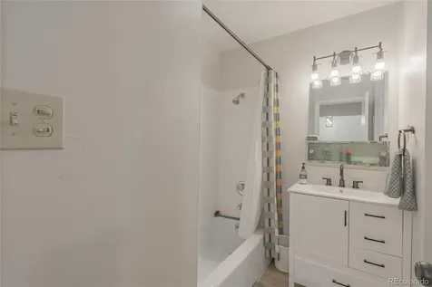 6727 Dale Road Colorado Springs CO 80915