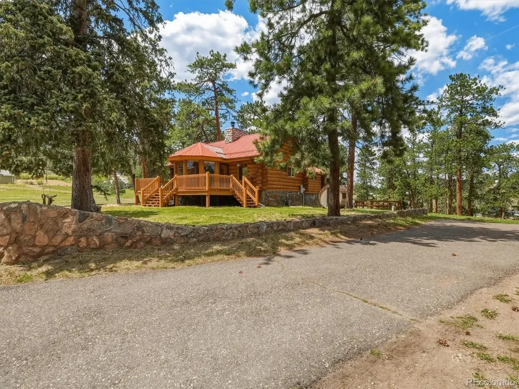 23231 Maricopa Road Indian Hills CO 80454
