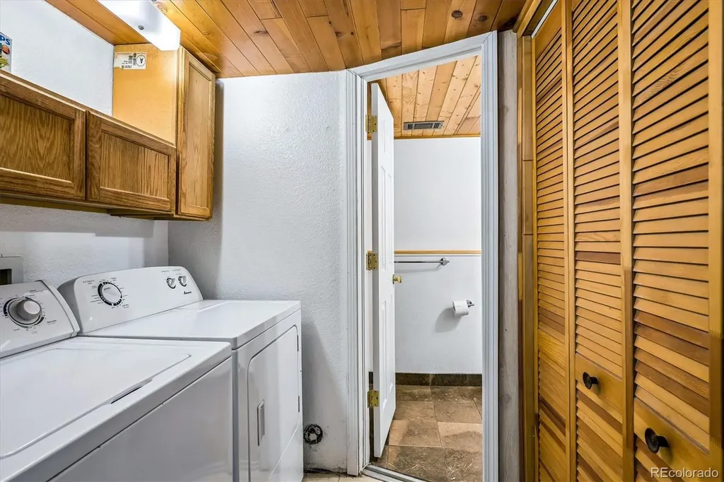 661 S Jasper Street Aurora CO 80017