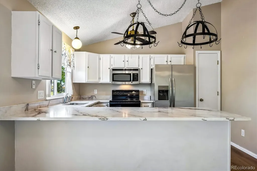 661 S Jasper Street Aurora CO 80017