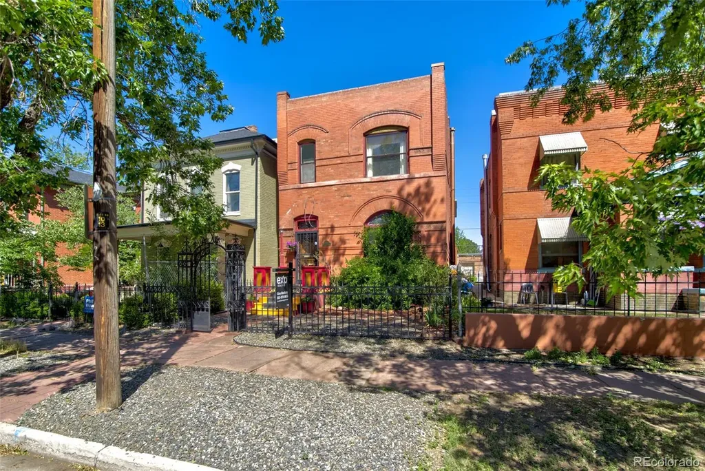 2623 Stout Street Denver CO 80205