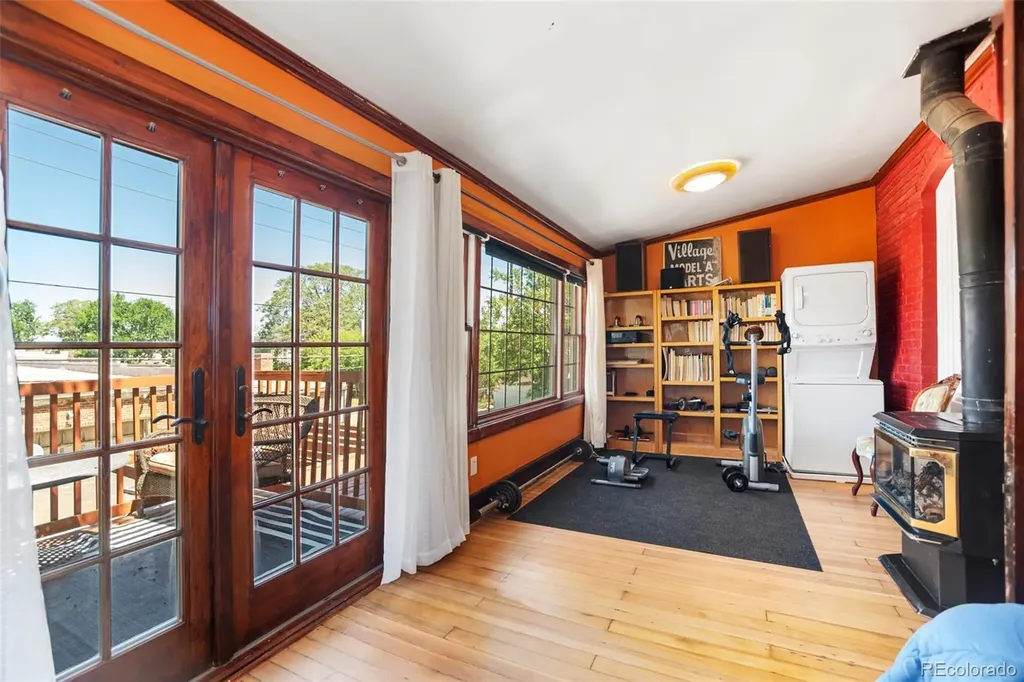 2623 Stout Street Denver CO 80205