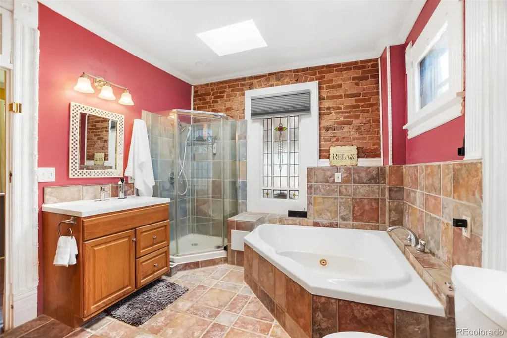 2623 Stout Street Denver CO 80205