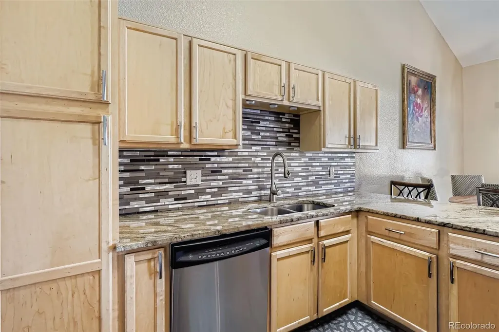 22560 E Ontario Drive Aurora CO 80016