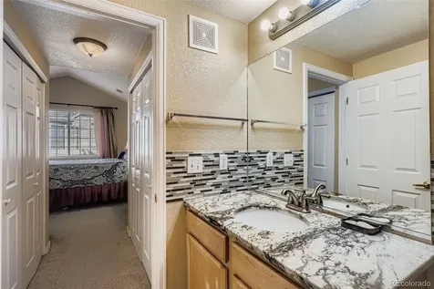 22560 E Ontario Drive Aurora CO 80016