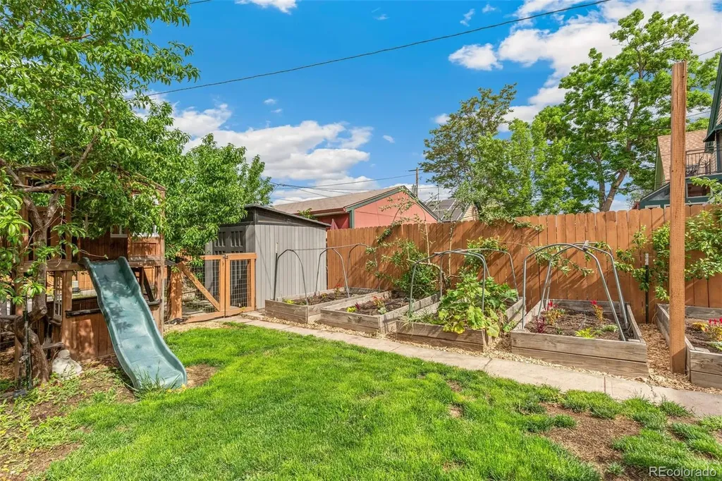 2535 N Gilpin Street Denver CO 80205