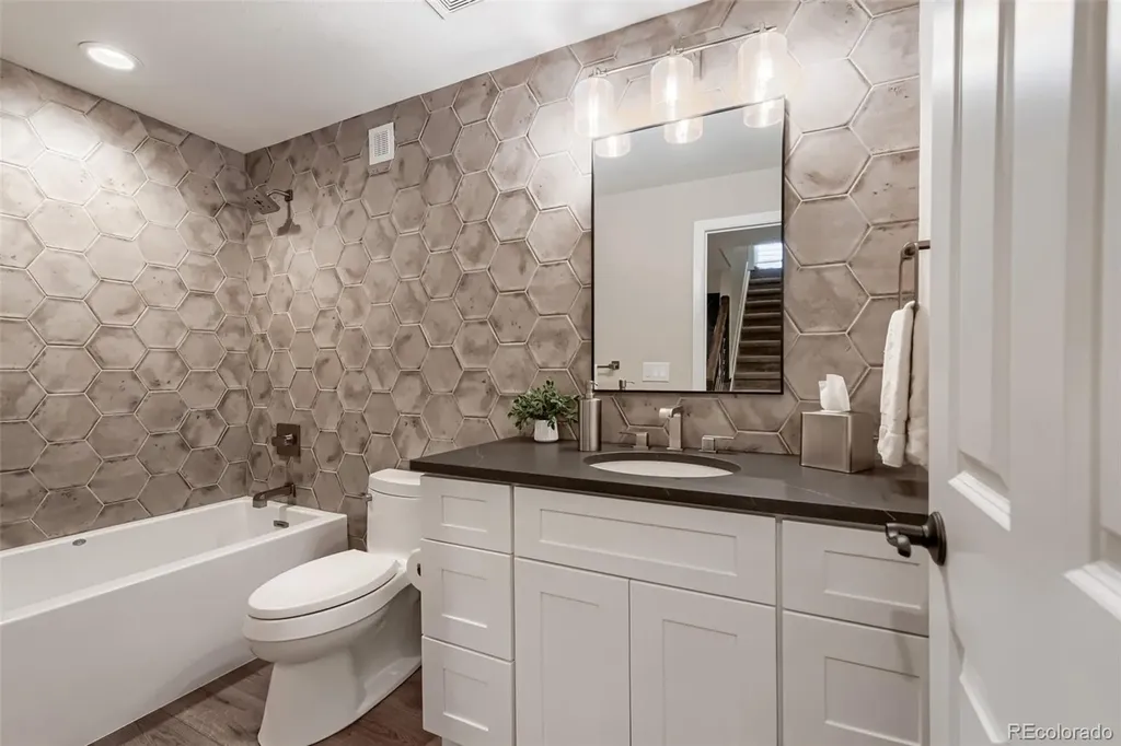 10283 Bentwood Lane Littleton CO 80126
