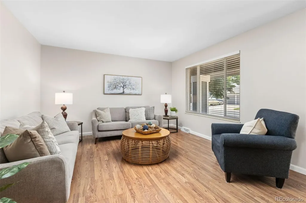 4610 S Kalispell Way Aurora CO 80015
