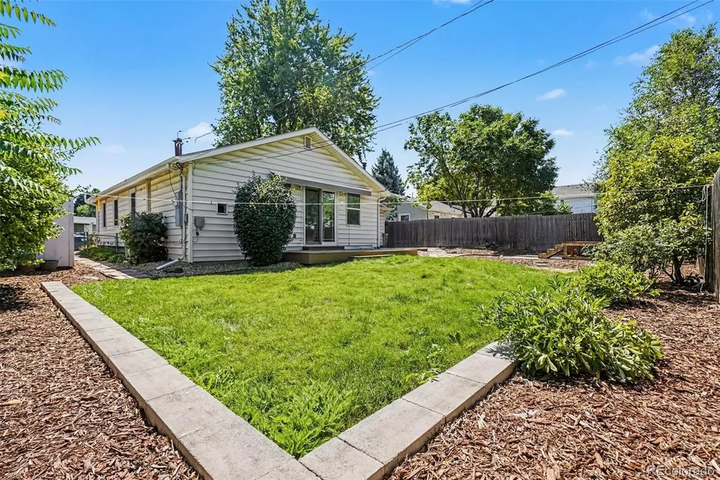 2935 S Clermont Drive Denver CO 80222