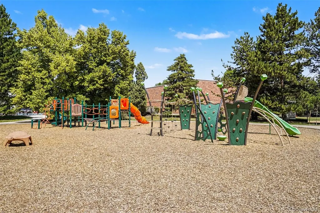 2935 S Clermont Drive Denver CO 80222