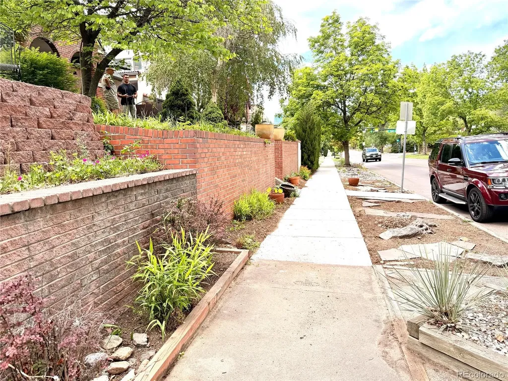 543 S Downing Street Denver CO 80209