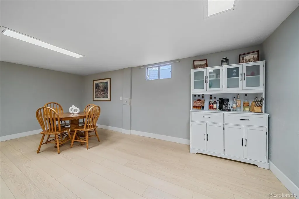 1654 S Endicott Street Denver CO 80232