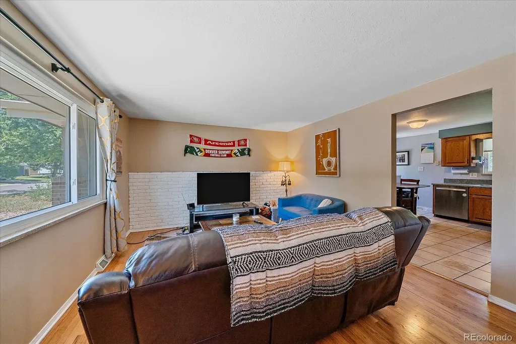 1654 S Endicott Street Denver CO 80232
