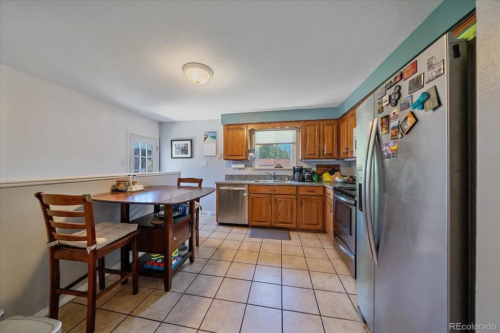 1654 S Endicott Street Denver CO 80232