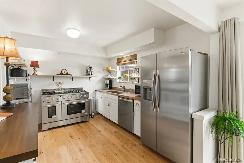 8651 E Amherst Drive Denver CO 80231