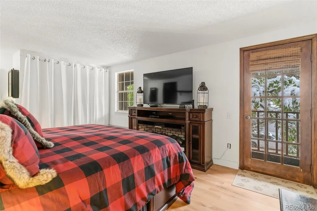 8651 E Amherst Drive Denver CO 80231