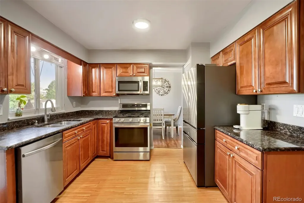 1082 S Nucla Street Aurora CO 80017
