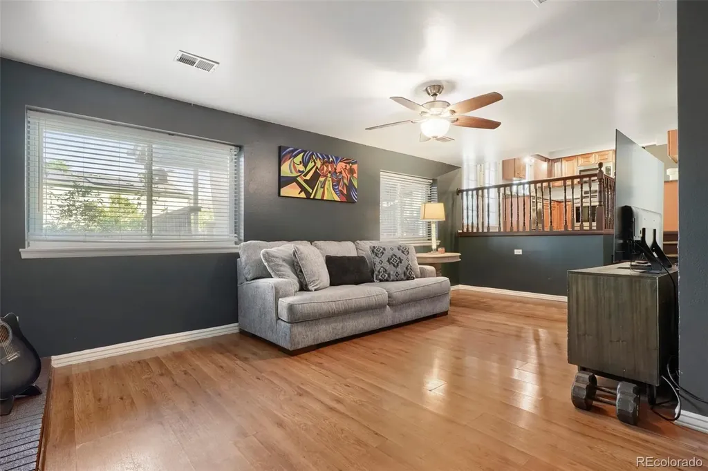 1082 S Nucla Street Aurora CO 80017