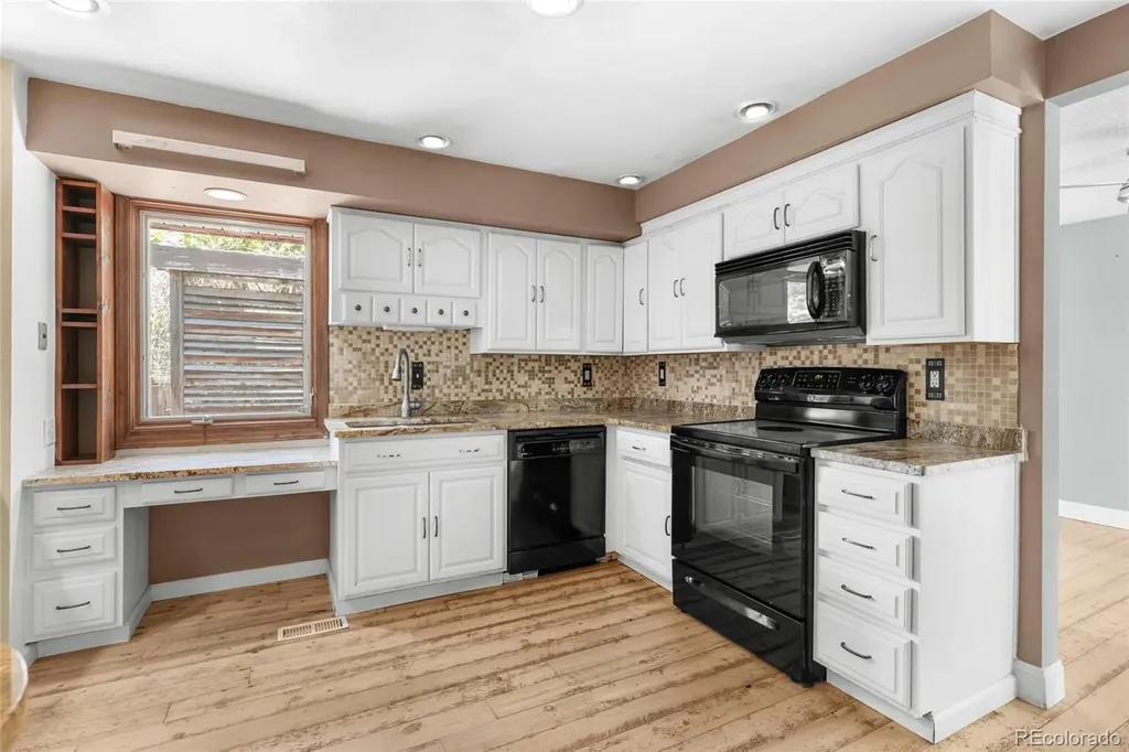 6893 Gray Circle Arvada CO 80003