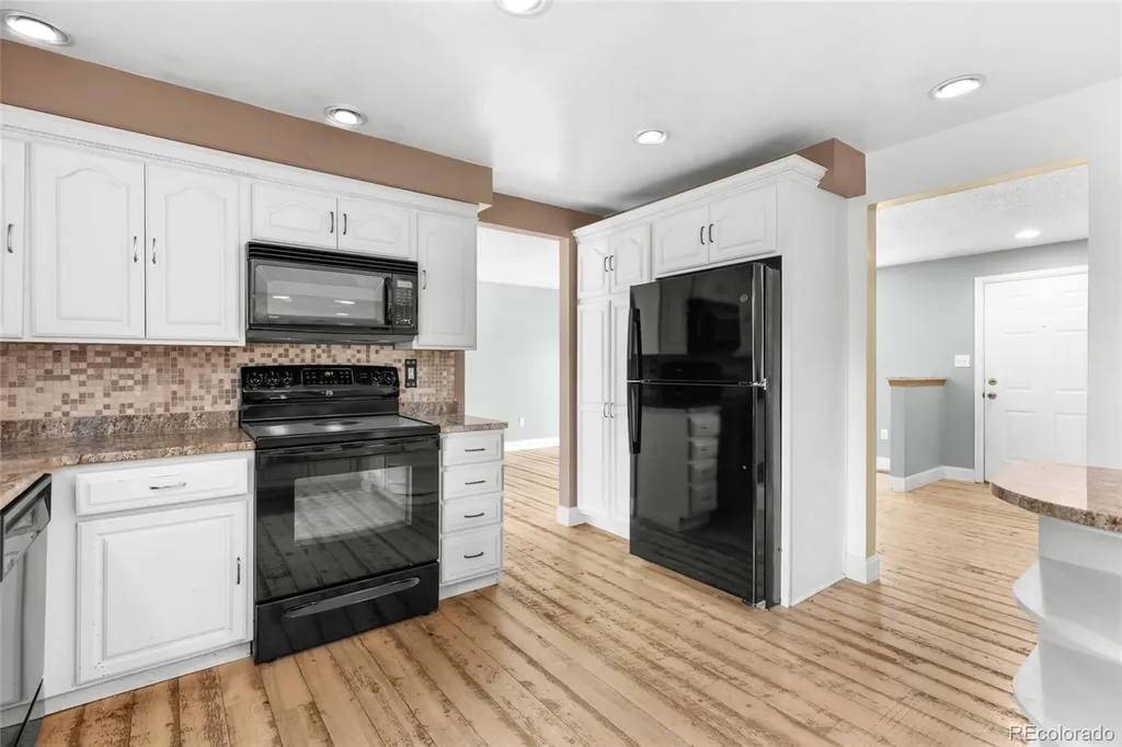 6893 Gray Circle Arvada CO 80003