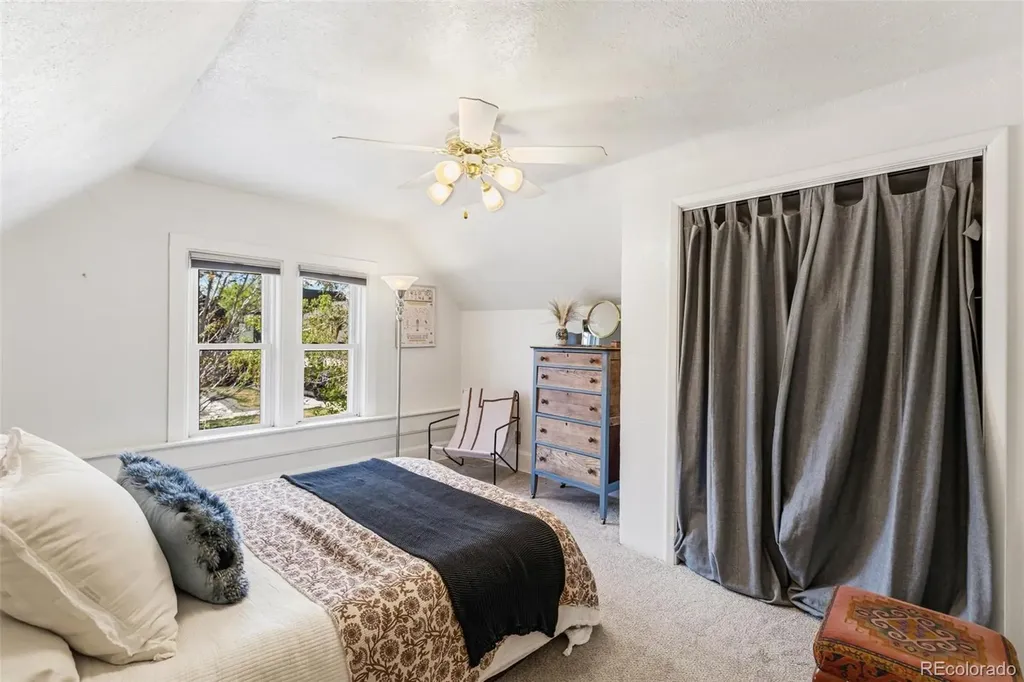 4044 Shoshone Street Denver CO 80211