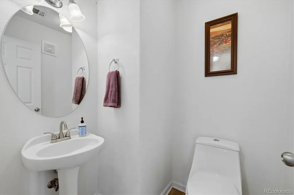 1509 S Florence Court Aurora CO 80247
