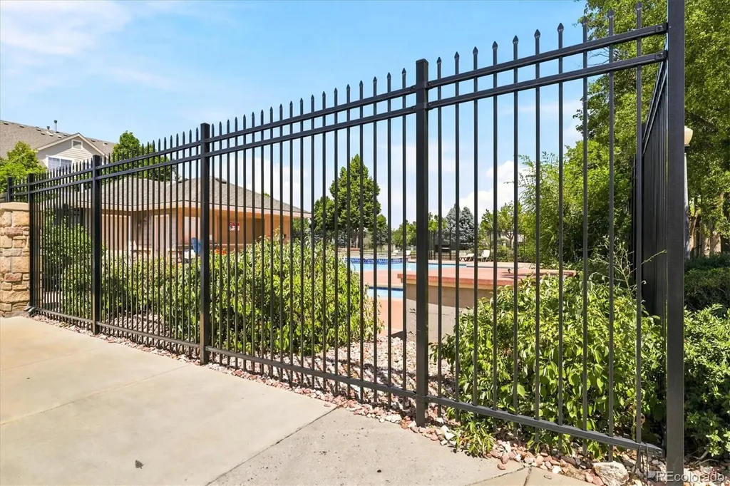 1509 S Florence Court Aurora CO 80247