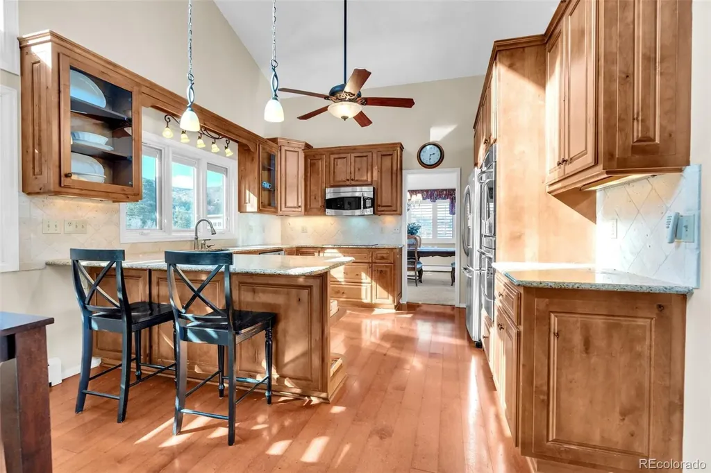 7116 Fox Circle Larkspur CO 80118