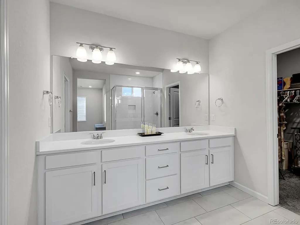 24831 E 33rd Drive Aurora CO 80019