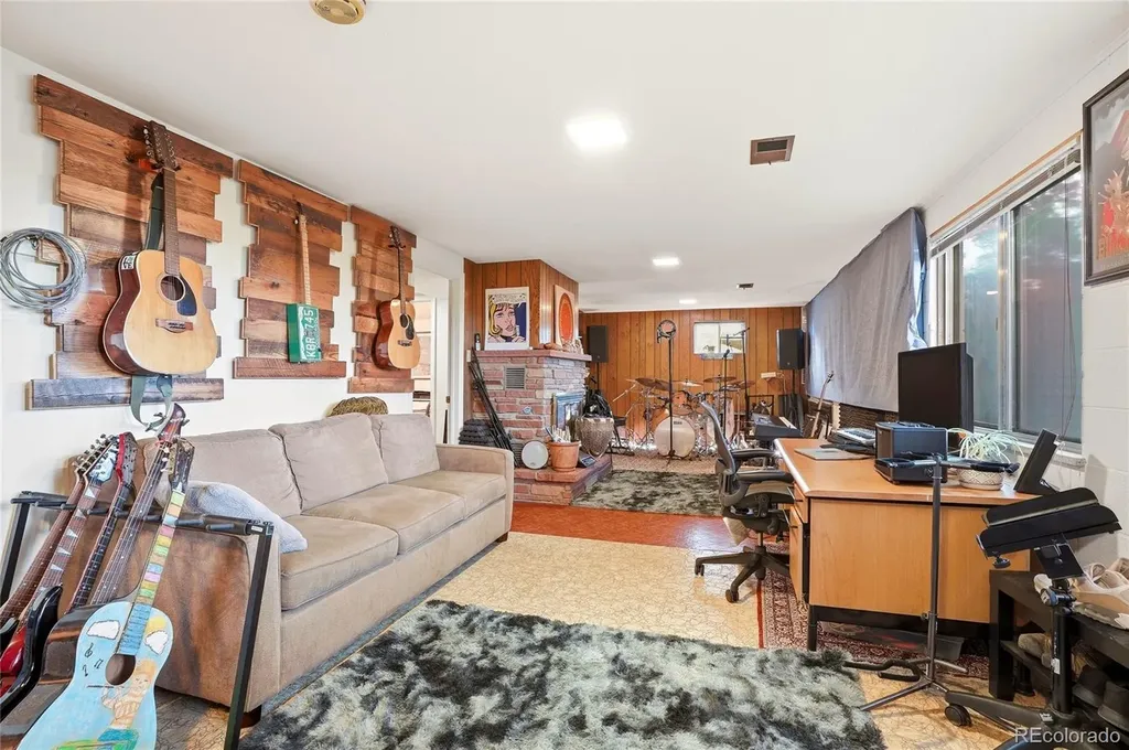 832 Fox Hill Court Boulder CO 80303